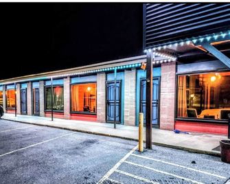Villa Moderne Motel - Charlevoix