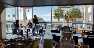 Ibis Budget Marseille l'Estaque - Marselha - Restaurante
