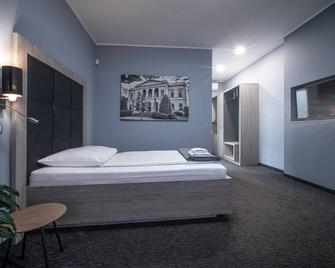 Hotel Grunt - Kosmonosy - Bedroom