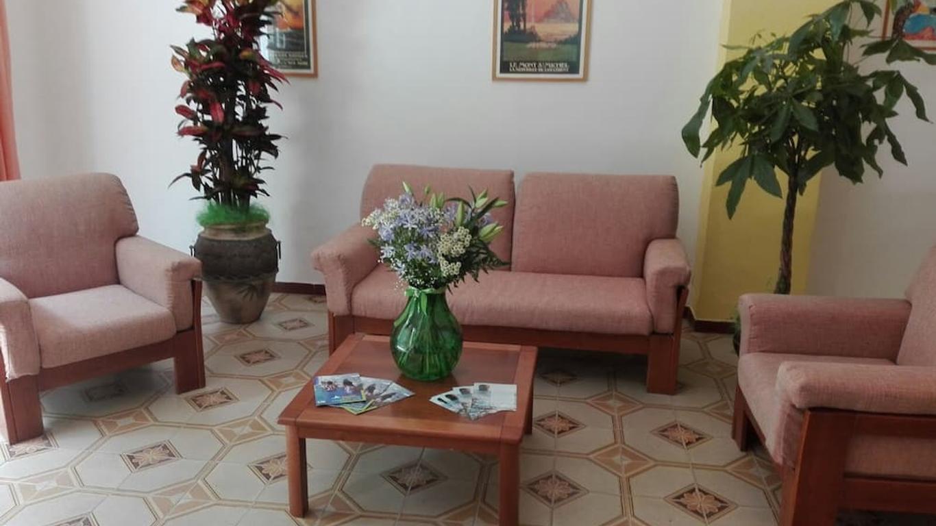 Hotel Moderno