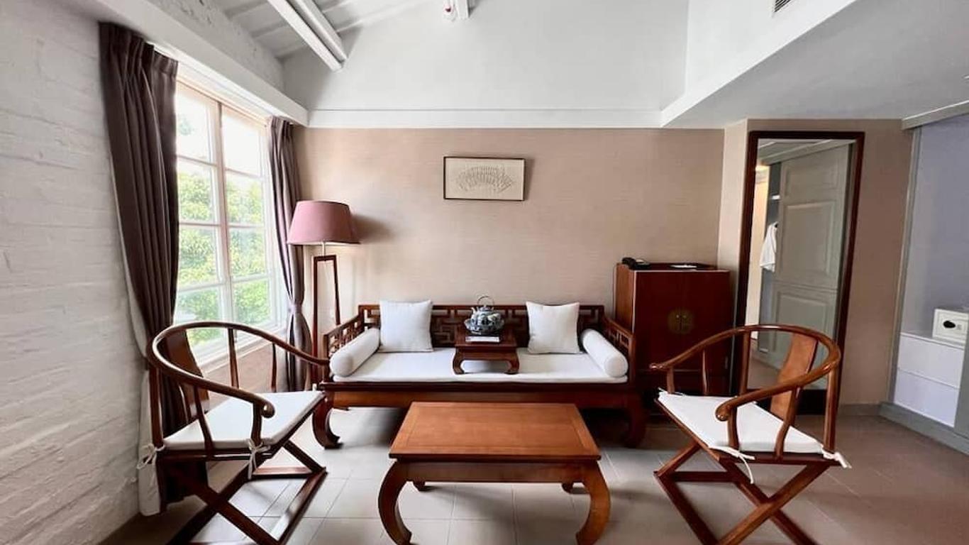 هيراتاج لودج