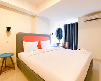 Modern Look Studio Apartment At Marquis De Lafayette - Semarang - Bedroom