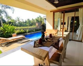 Asri Sari Villa Ubud - Sukawati - Басейн