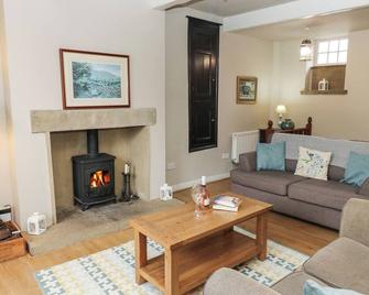 The Old Forge - Keighley - Living room