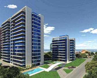 Apartamento de 2 dormitorios y medio para 5 a 100 m del mar - Punta del Este - Building