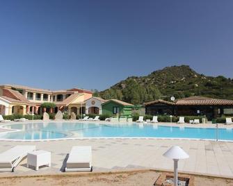 Le Vanille - Costa Rei - Pool