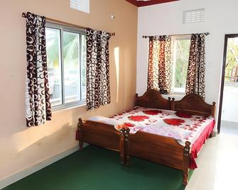Surya Inn - Konark - Bedroom
