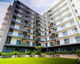 Splendid Apartment at The Lennox - Accra - Building