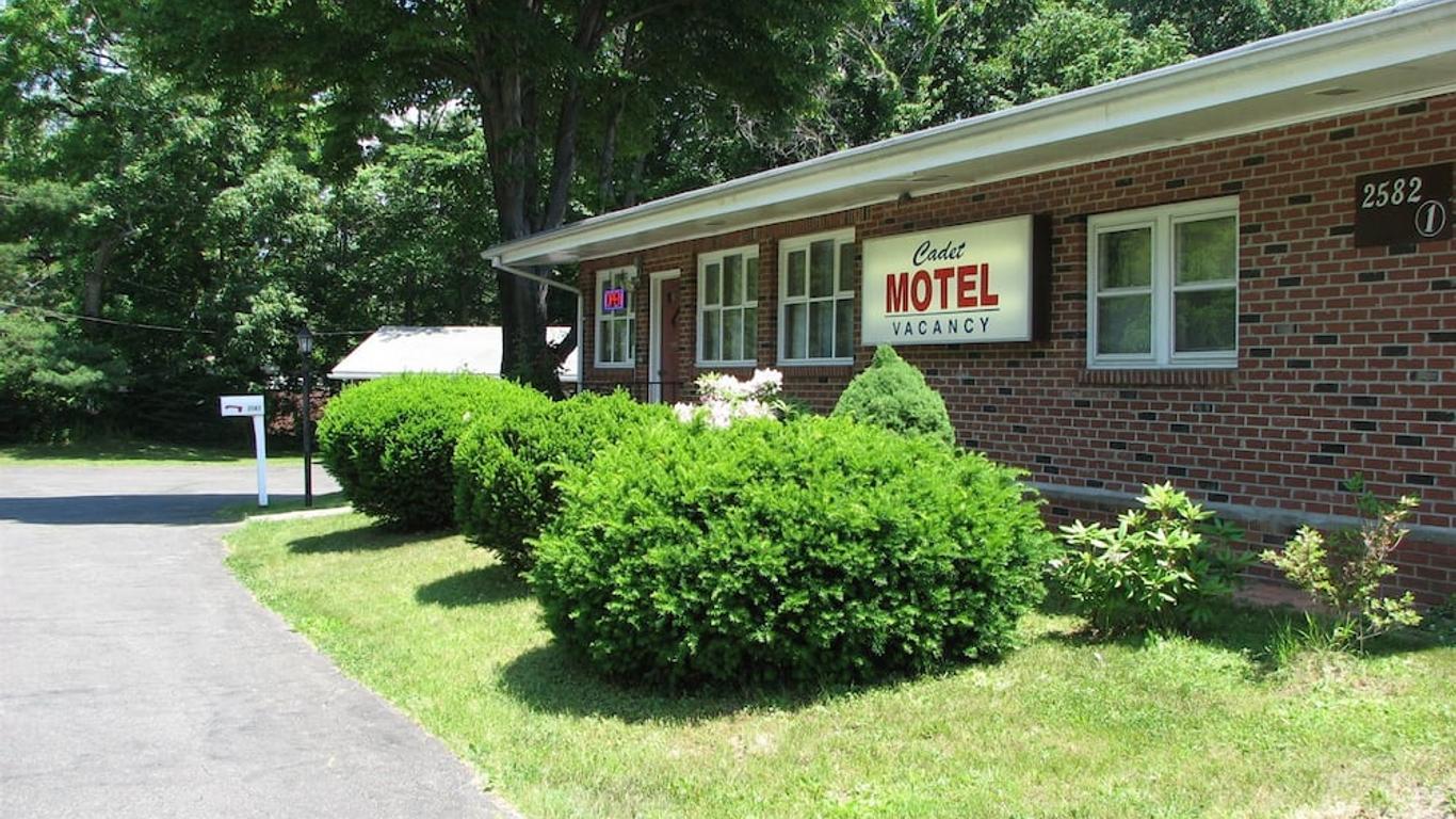 Cadet Motel