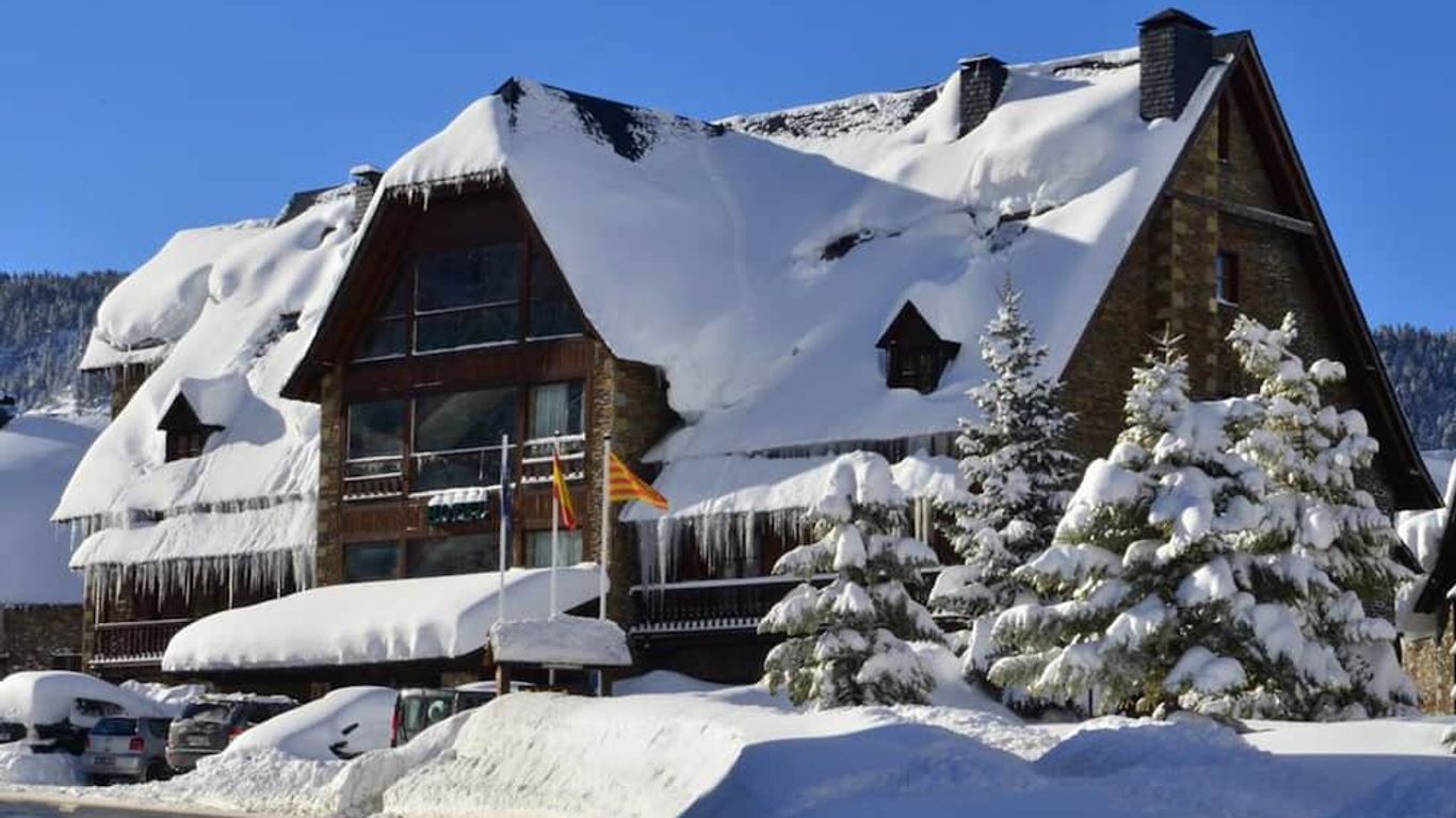 هوتل تشاليت باسيب