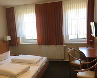 Hotel Schützenhaus - Jessen - Schlafzimmer