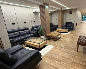 Velvet Hostel Business - Madrid