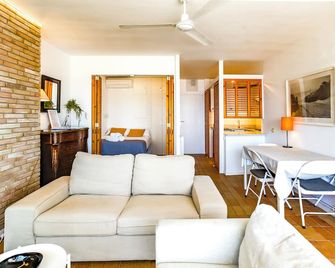 Frente Al Mar Recien Reformado, Penelope - Sitges - Stue