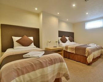 Stuart Hotel Blackpool - Blackpool