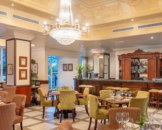 The Edward Hotel - Durban