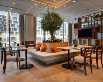 Intercityhotel Dubai Jaddaf Waterfront - Dubai - Lobby