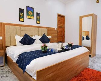 Kavin Sparrow - Near Cricket Stadium - Kāngra - Habitación