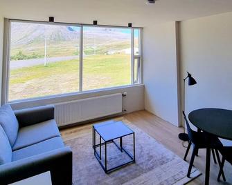 Dúfan Apartments - Bolungarvík - Living room