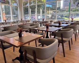 TRYP by Wyndham Brasilia Nacoes - Brasilia - Restaurant