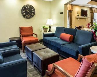 Quality Inn and Suites - Houma - Lobby