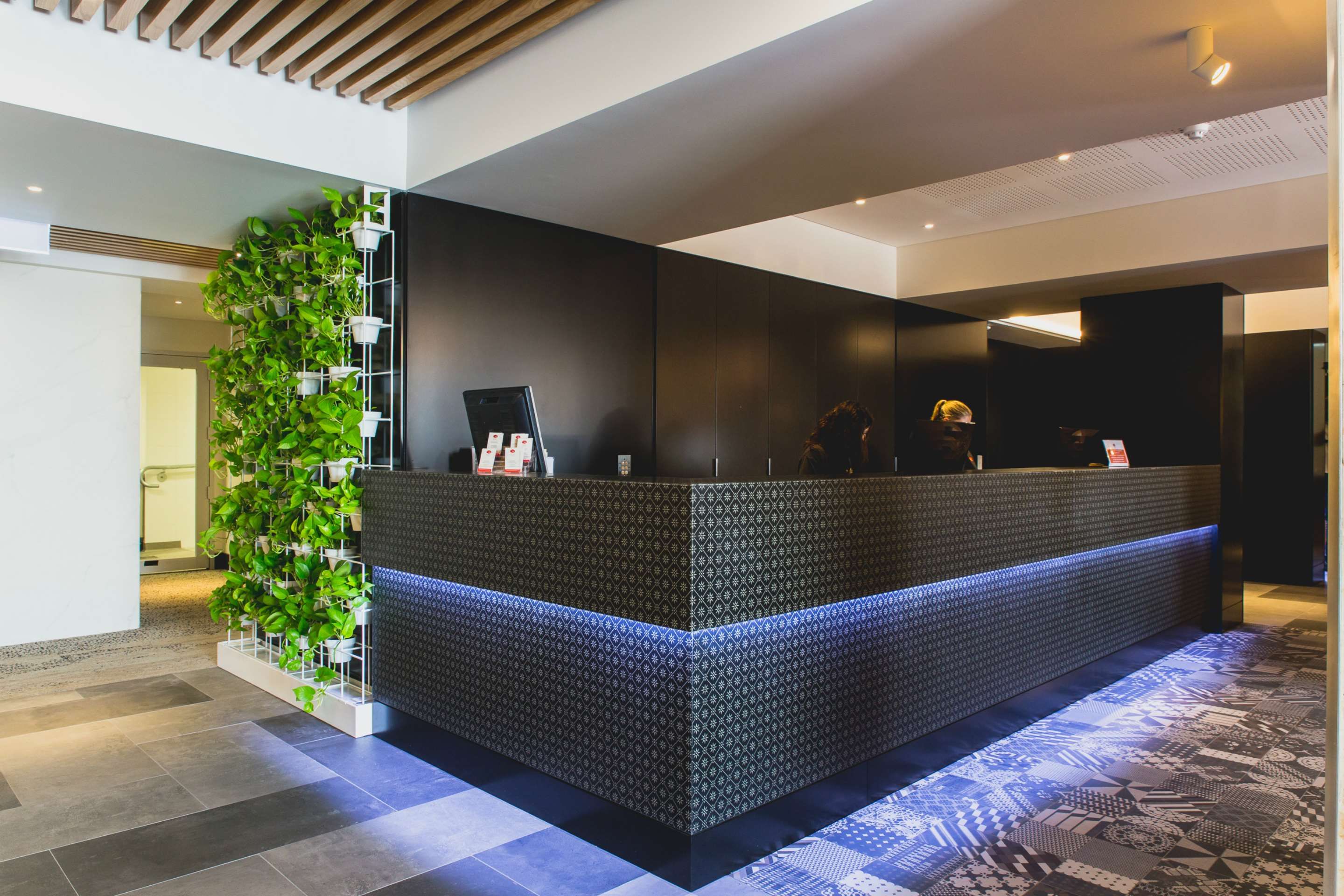 Metro Hotel Perth thumbnail 3