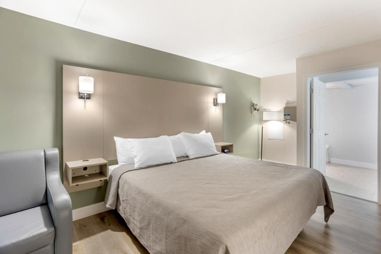 Quality Inn Lancaster