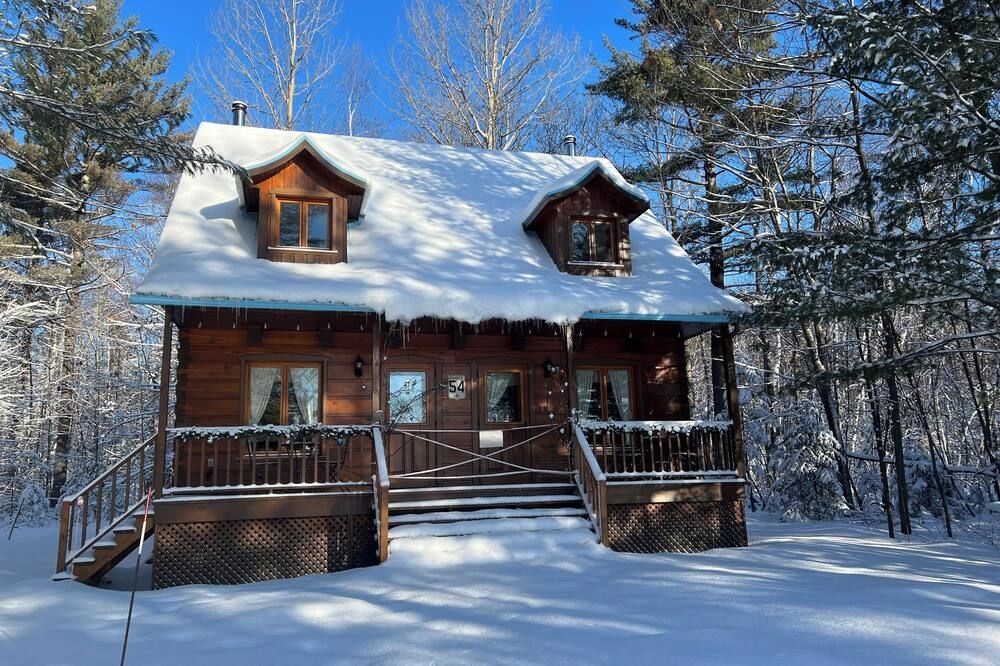 Les Chalets sur le Cap - בופרה - בניין