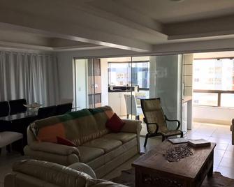 Sea View, 5 Suites, 3 Garages - Capão da Canoa - Living room