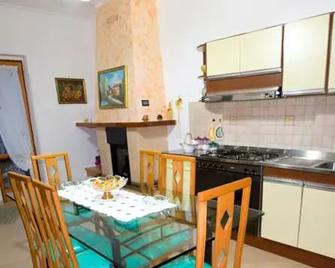 Sant'Anna Bed & Breakfast - Agerola - Menjador