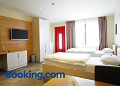 Nava Motel & Storage - Wiener Neustadt - Slaapkamer