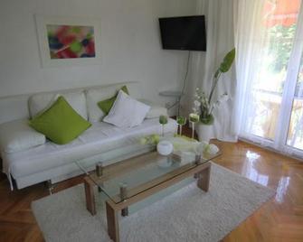 Haus Marija M - Badenweiler - Sala de estar