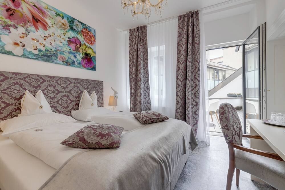 Boutique Hotel Goldenes Lamm - Villach - Quarto
