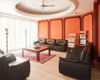Hotel Chentoor - Madurai - Lounge