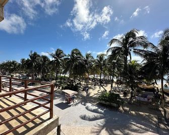 Noah Beach Hotel & Suites - Majahual