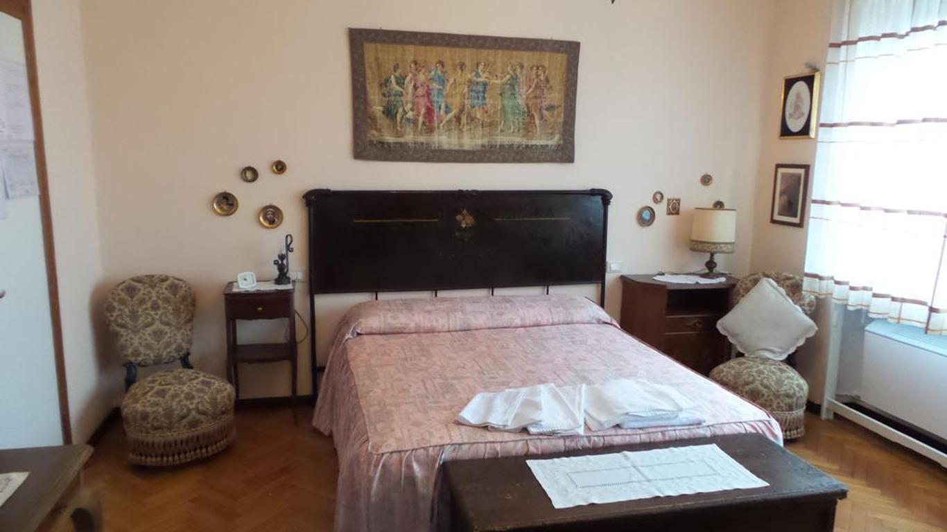 Bed & Breakfast Gli Oleandri