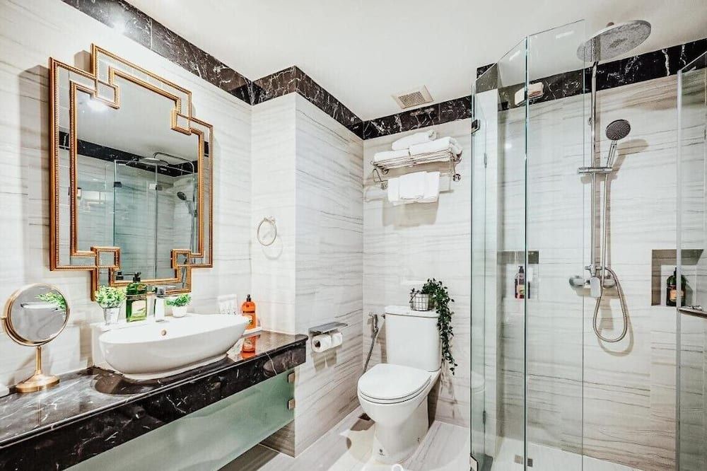 Vince Hotel Pratunam - Bangkok - Baño