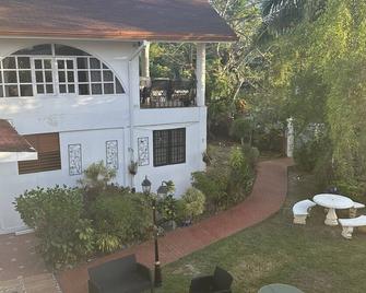 Tuscany, at Rose's Place. - Chase Village