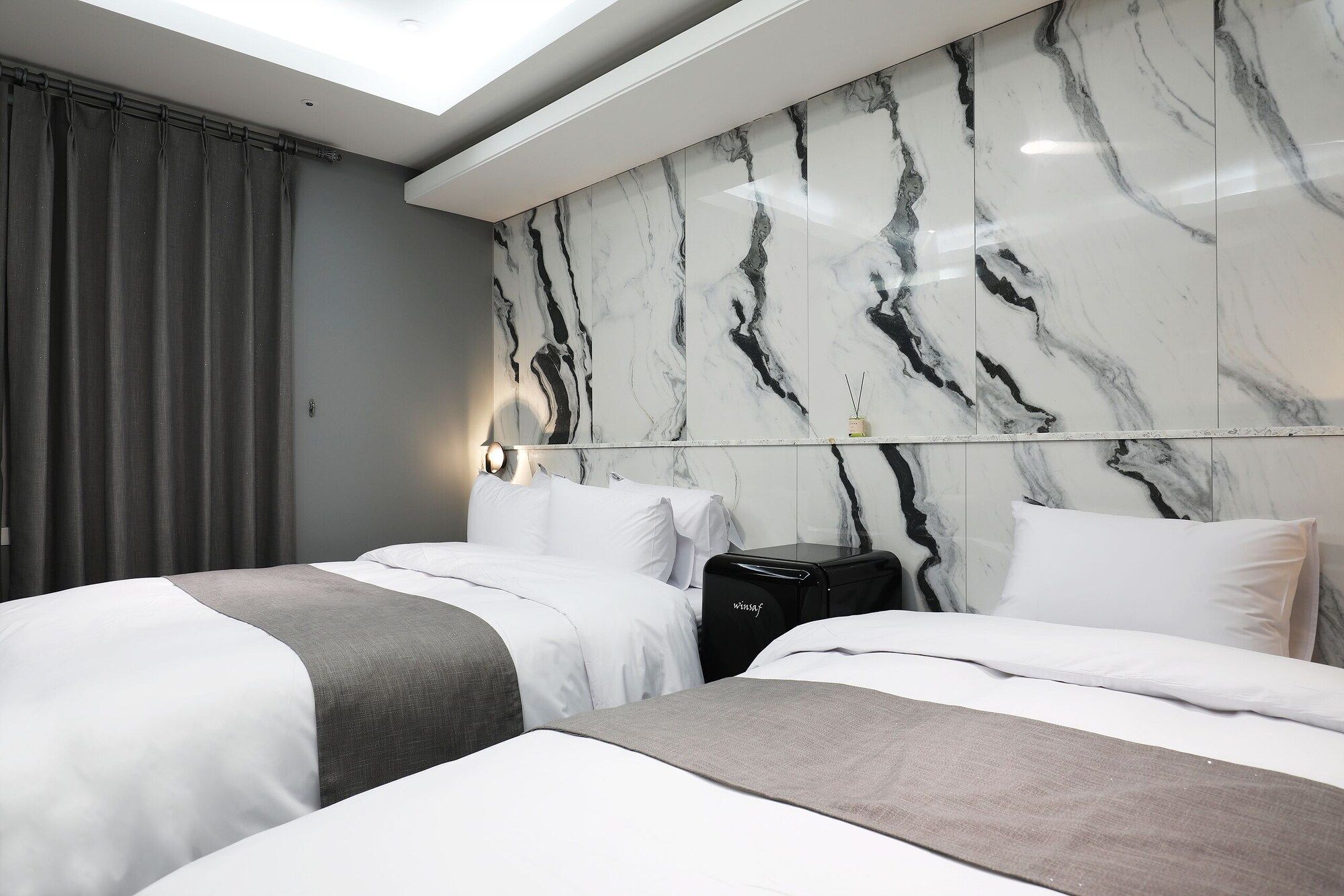 El Tower Hotel - Gunsan