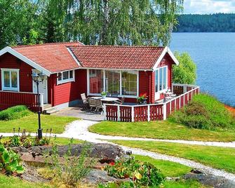 Holiday Home Åmmeberg - Åmmeberg - Edificio