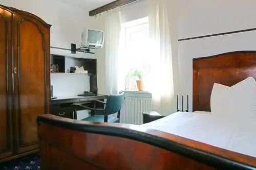 Airport Regent Hotel - Hallbergmoos
