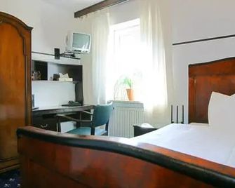 Airport Regent Hotel - Hallbergmoos