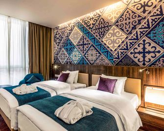 Mercure Almaty City Center - Almaty - Schlafzimmer