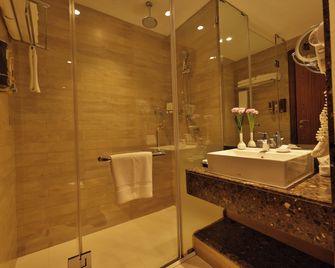 Fragrant Nature Munnar - A Classified Hotel - Munnar - Kylpyhuone