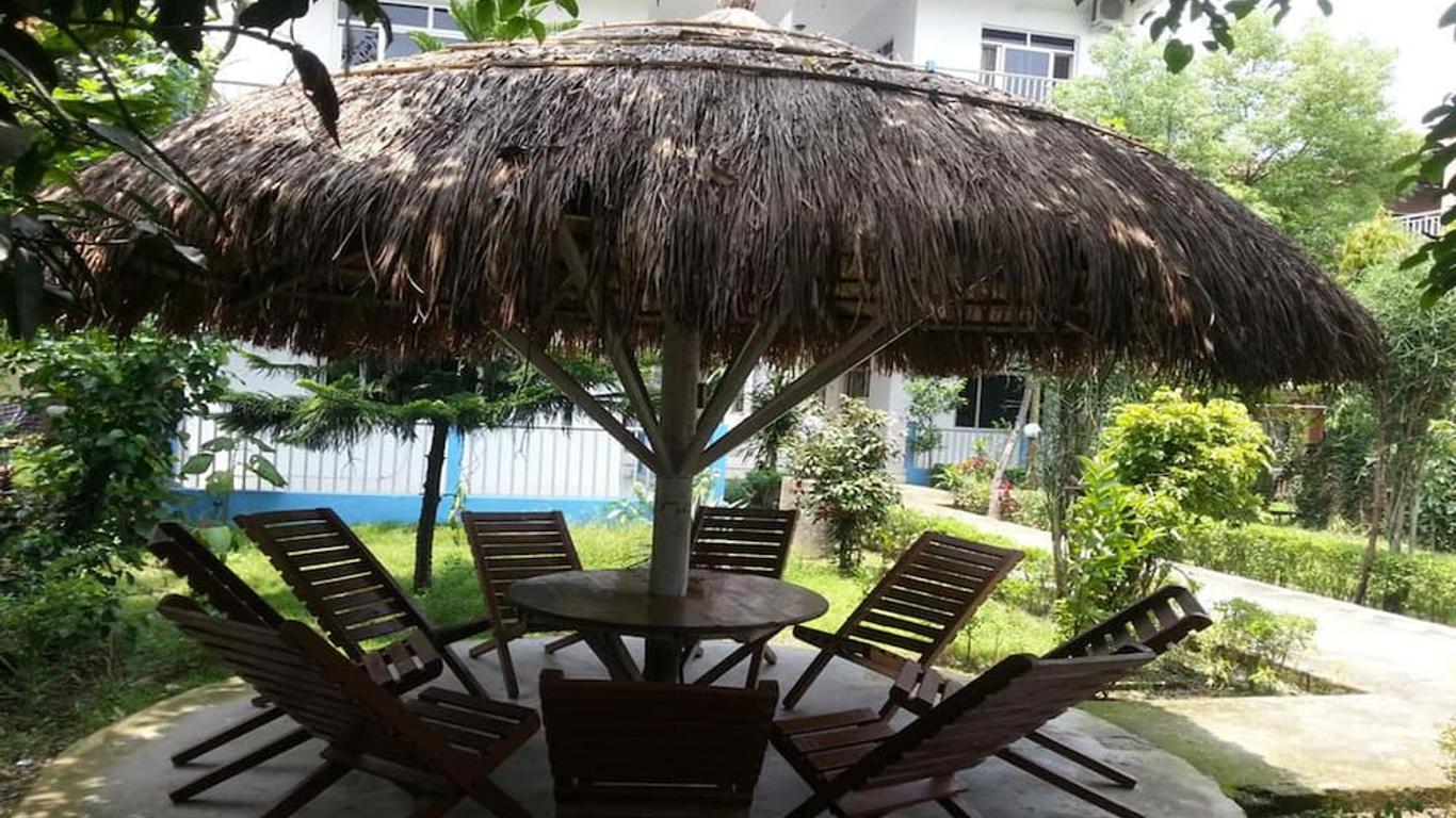 Hotel Shiva's Dream
