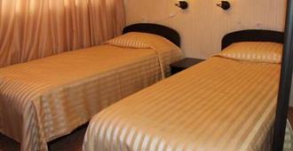 Classic Hotel - Pyatigorsk - Bedroom