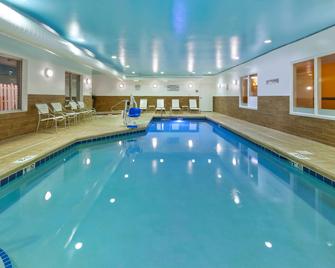 Fairfield Inn & Suites by Marriott Columbus East - Reynoldsburg - Bazén