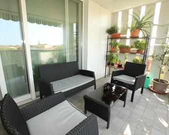 Ai Santi B&B - Dossobuono - Balcony