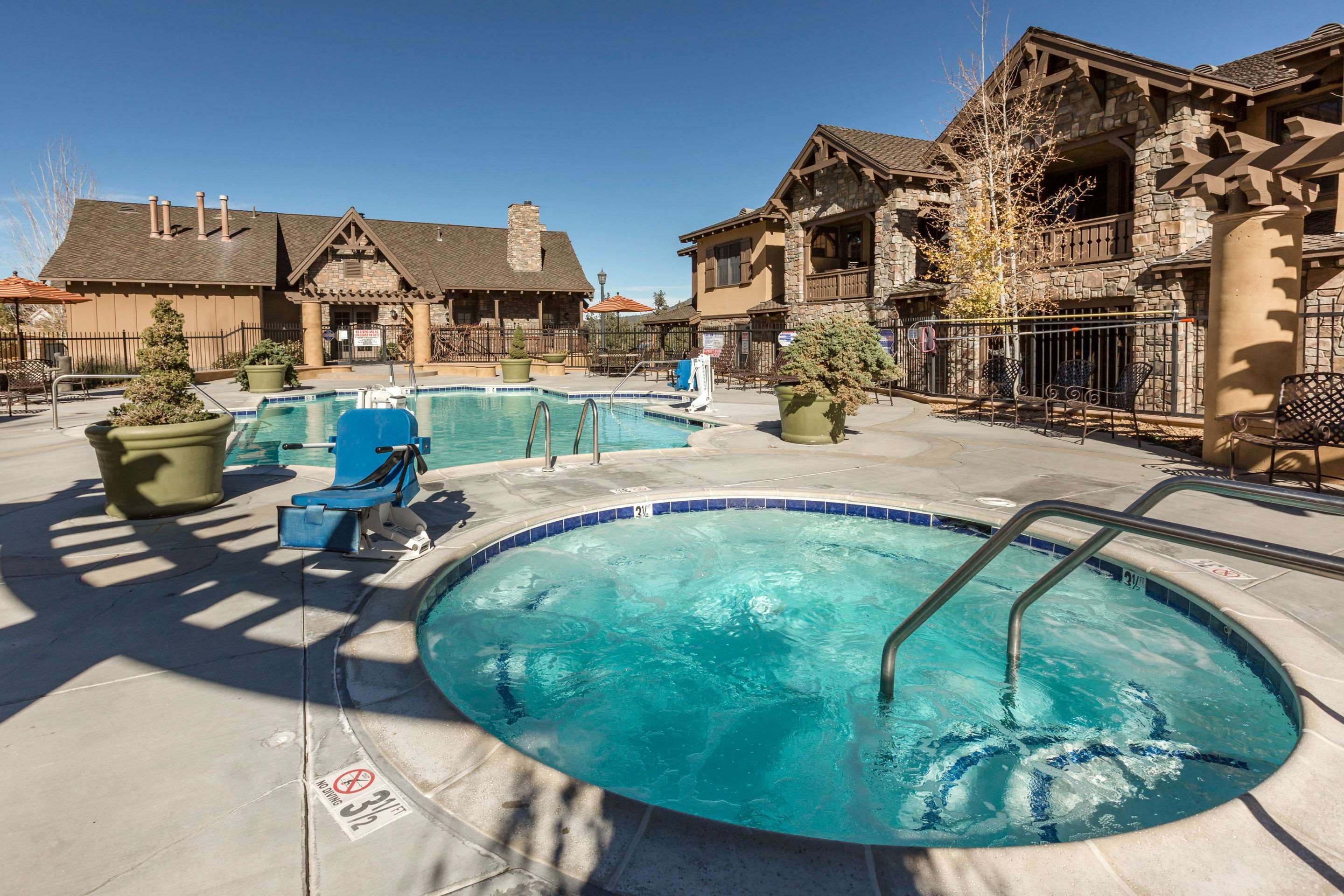 Bluegreen Vacations Big Bear Village, Ascend Resort Collection - ביג בר לייק - בריכה