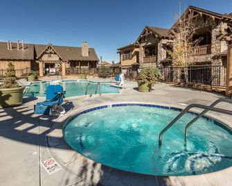 Bluegreen Vacations Big Bear Village, Ascend Resort Collection - ביג בר לייק - בריכה