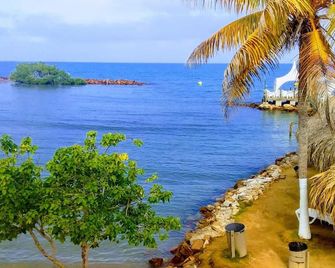 Hotel La Fragata - Coveñas